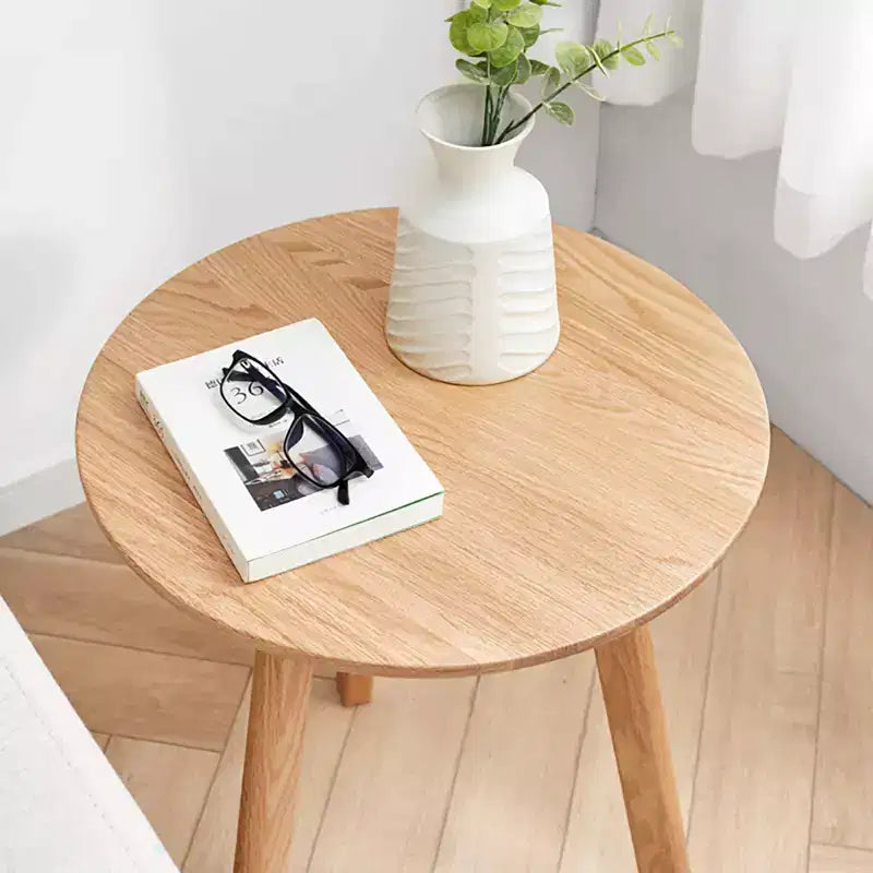 Minimalist 19.7" Three Legs Solid Oak Round Side Table
