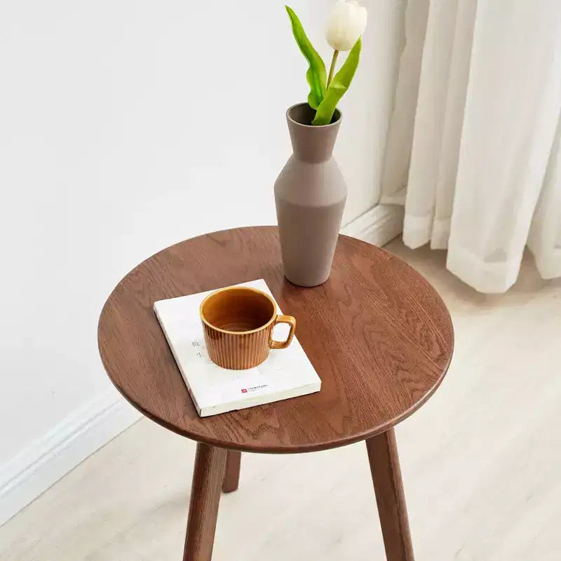 Minimalist 19.7" Three Legs Solid Oak Round Side Table